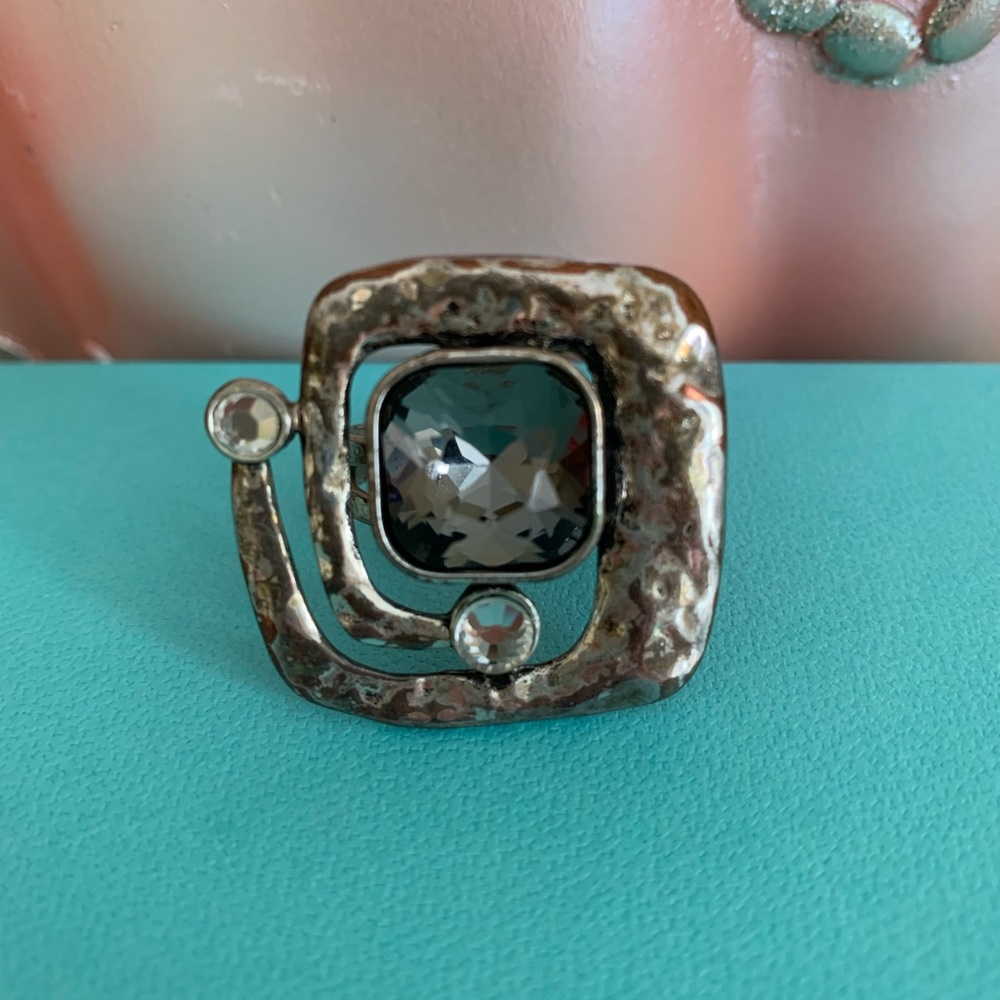 Costume Rings - Picture 7 of 8